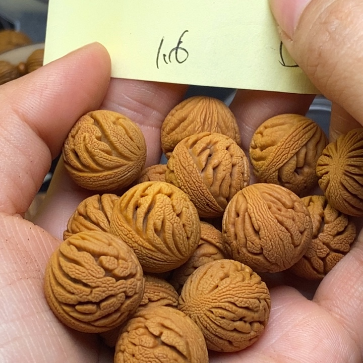 吊坠桃核秦岭龙纹桃核16尺寸