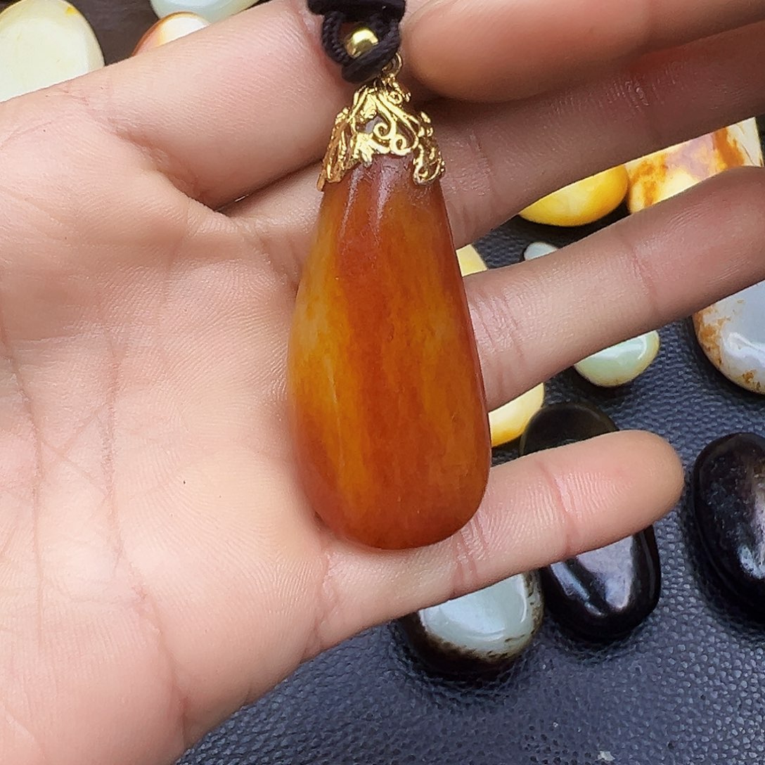 和田玉挂件未镶嵌