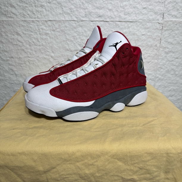 99新 AIR JORDAN 44码 aj13 灰白红 球鞋