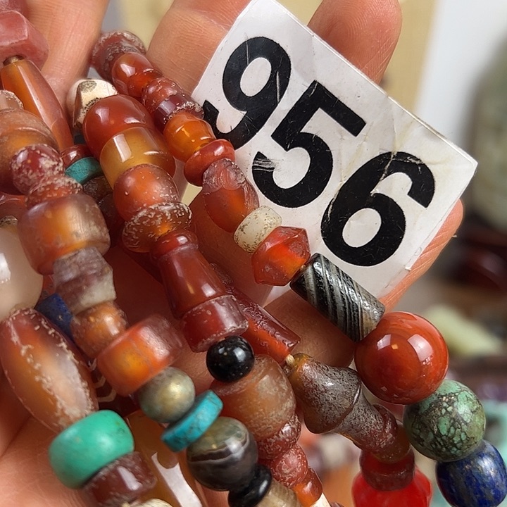 玛瑙/玉髓未镶嵌颈饰王**实