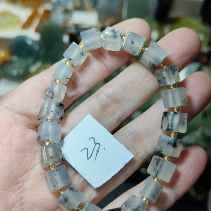 岫玉未镶嵌微瑕链子链子
