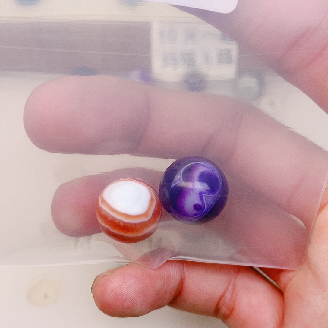 浅***喜玛瑙/玉髓未镶嵌卡14m左右缠丝玛瑙补20