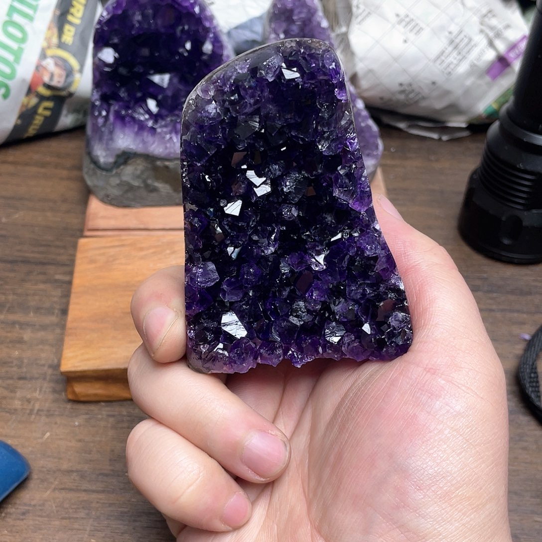 紫晶大型摆件（非配饰）未镶嵌
