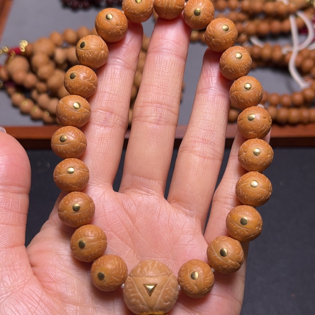 吊坠凤眼菩提12+mm2025精品铜钉手串