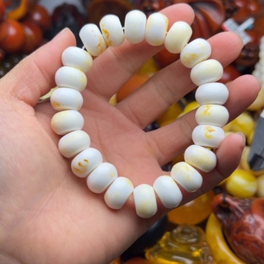 琥珀（花珀）手串未镶嵌蜜蜡
