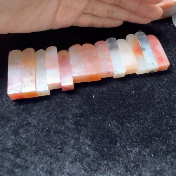 老挝石13根0.8-1.1。。。。。