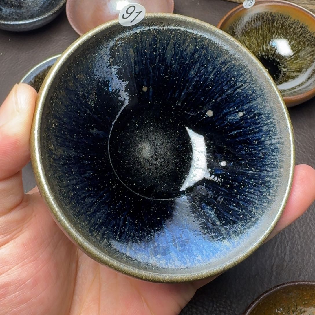 茶盏我也不知道我