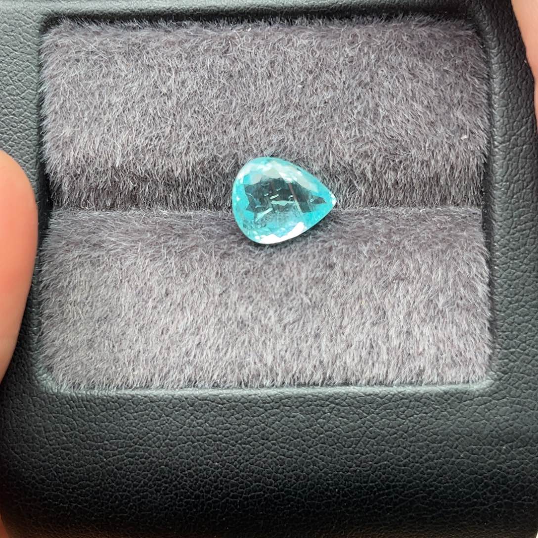 帕拉依巴碧玺珠宝半成品未镶嵌