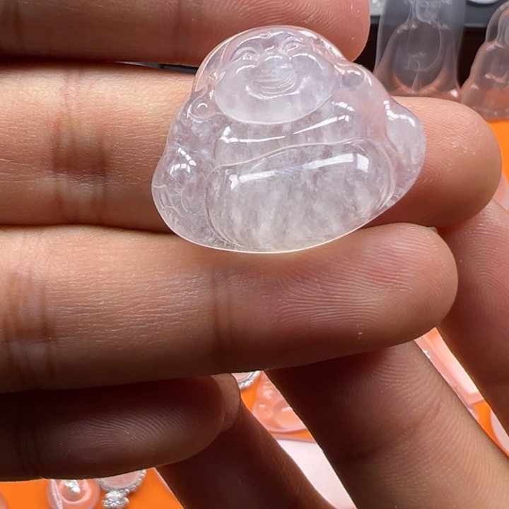 石英质玉未镶嵌颈饰