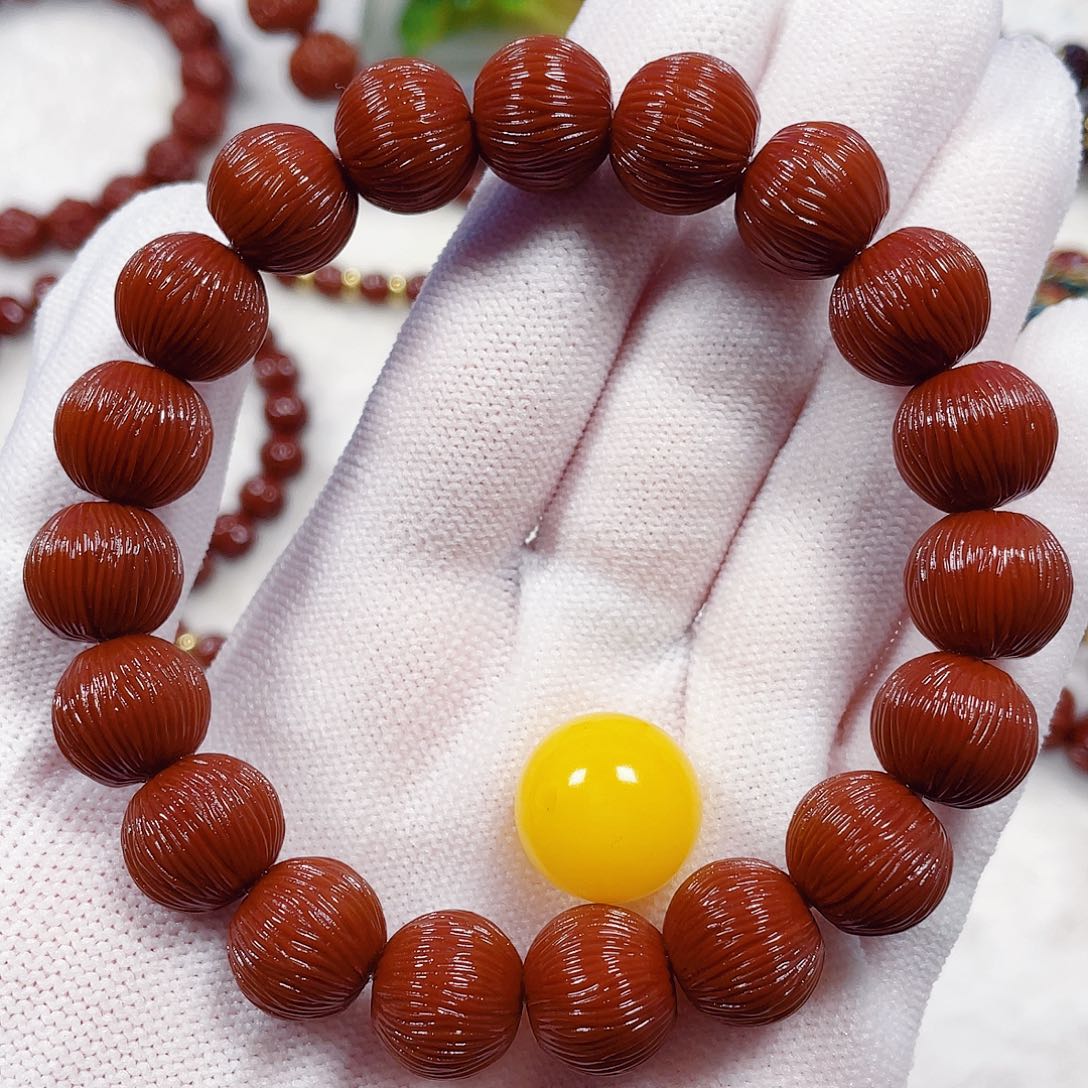 缘***诚吊坠猴头核桃猴头