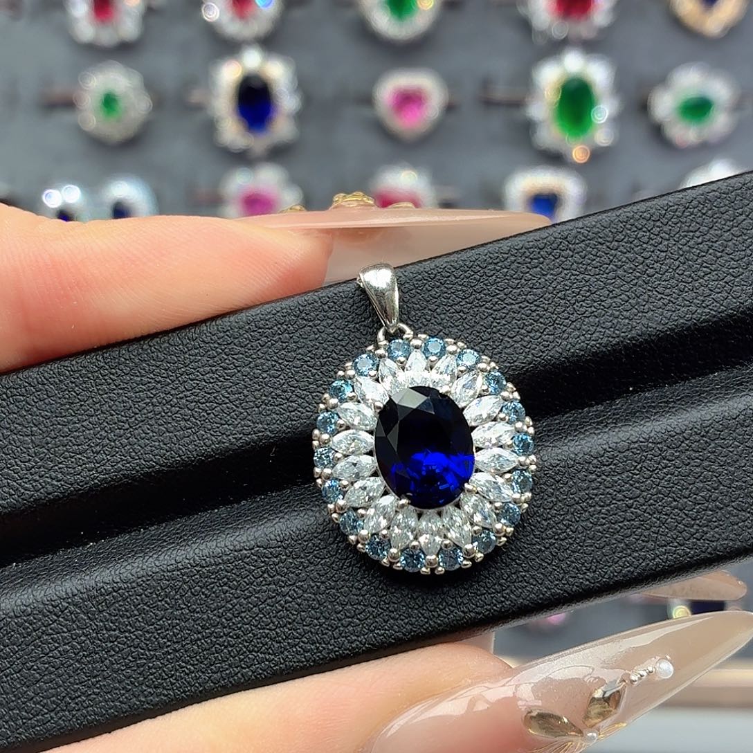 吊坠925银培育皇家蓝色宝石