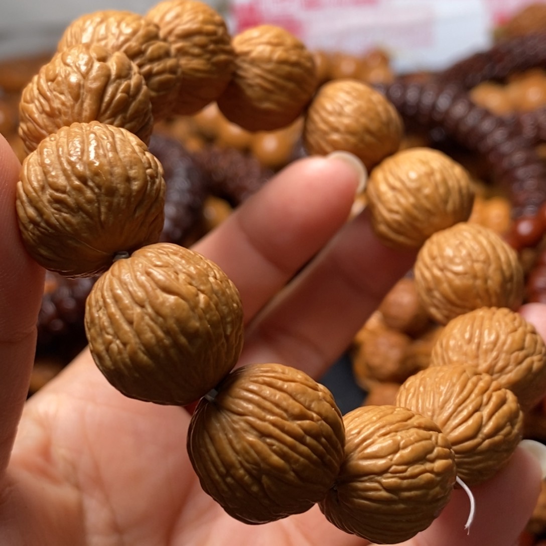 猴头核桃手串猴头