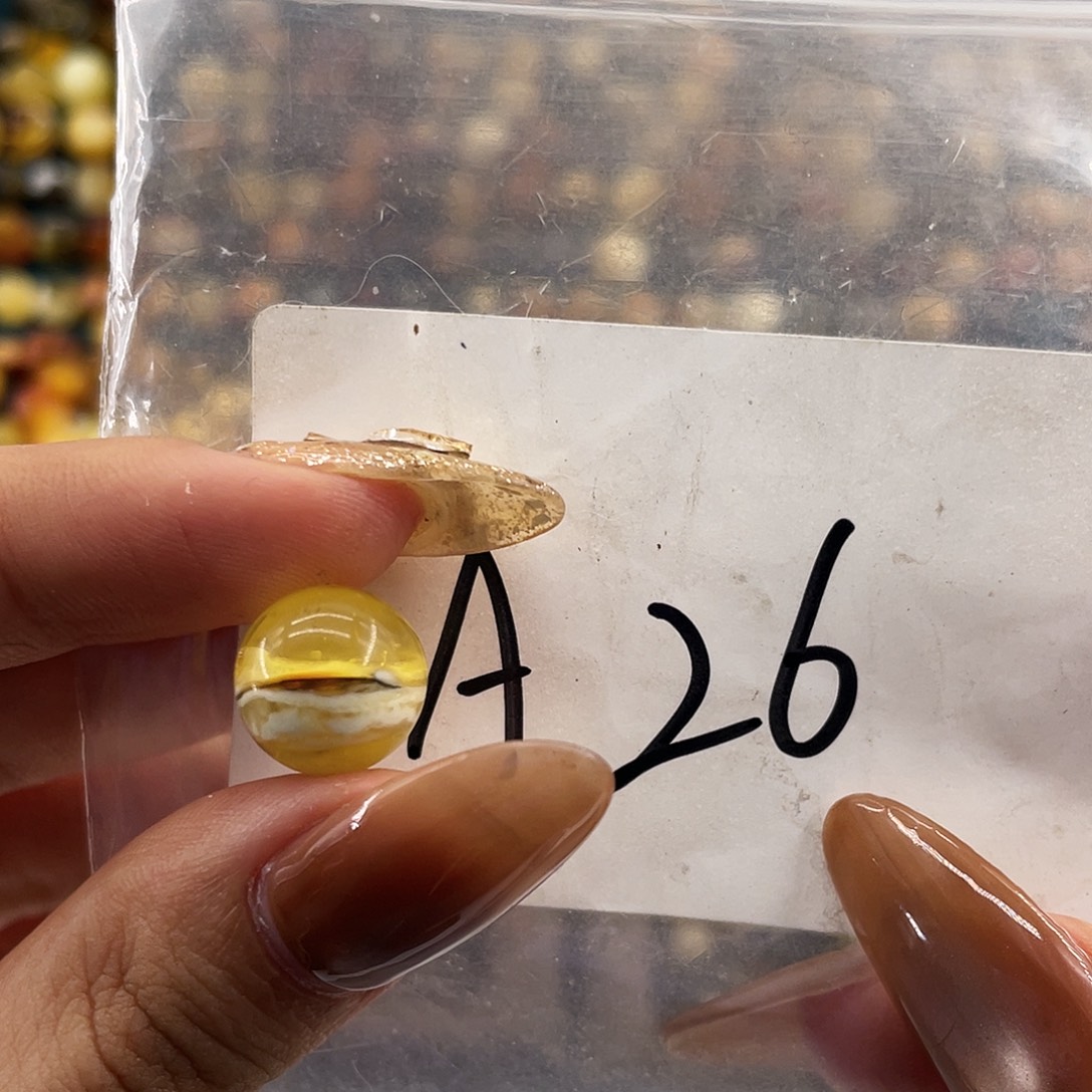 琥珀未镶嵌裸石11.7福利