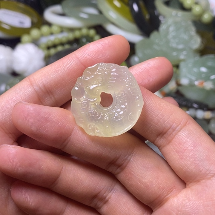 岫玉天然岫玉挂件未镶嵌