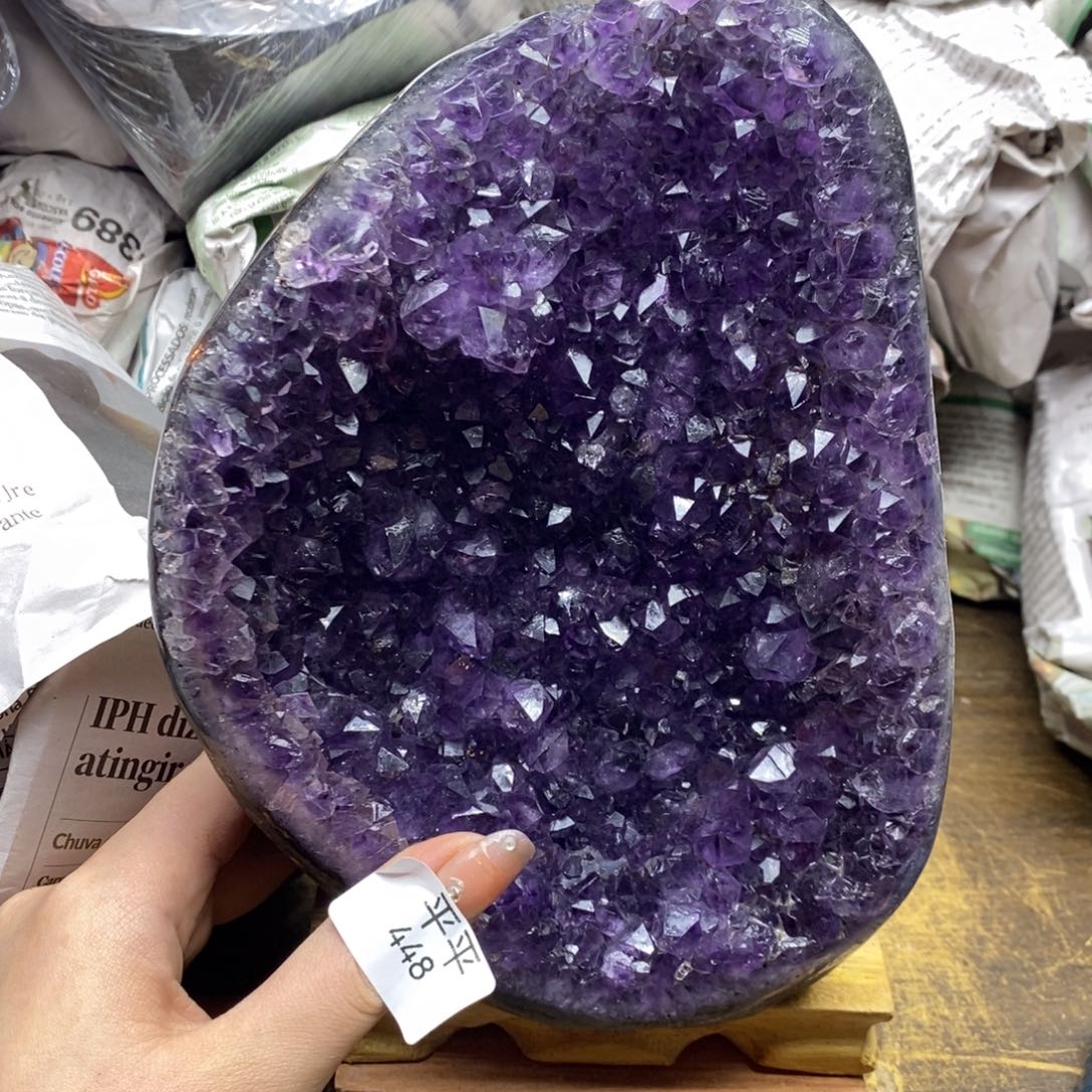 水晶乌拉圭未镶嵌