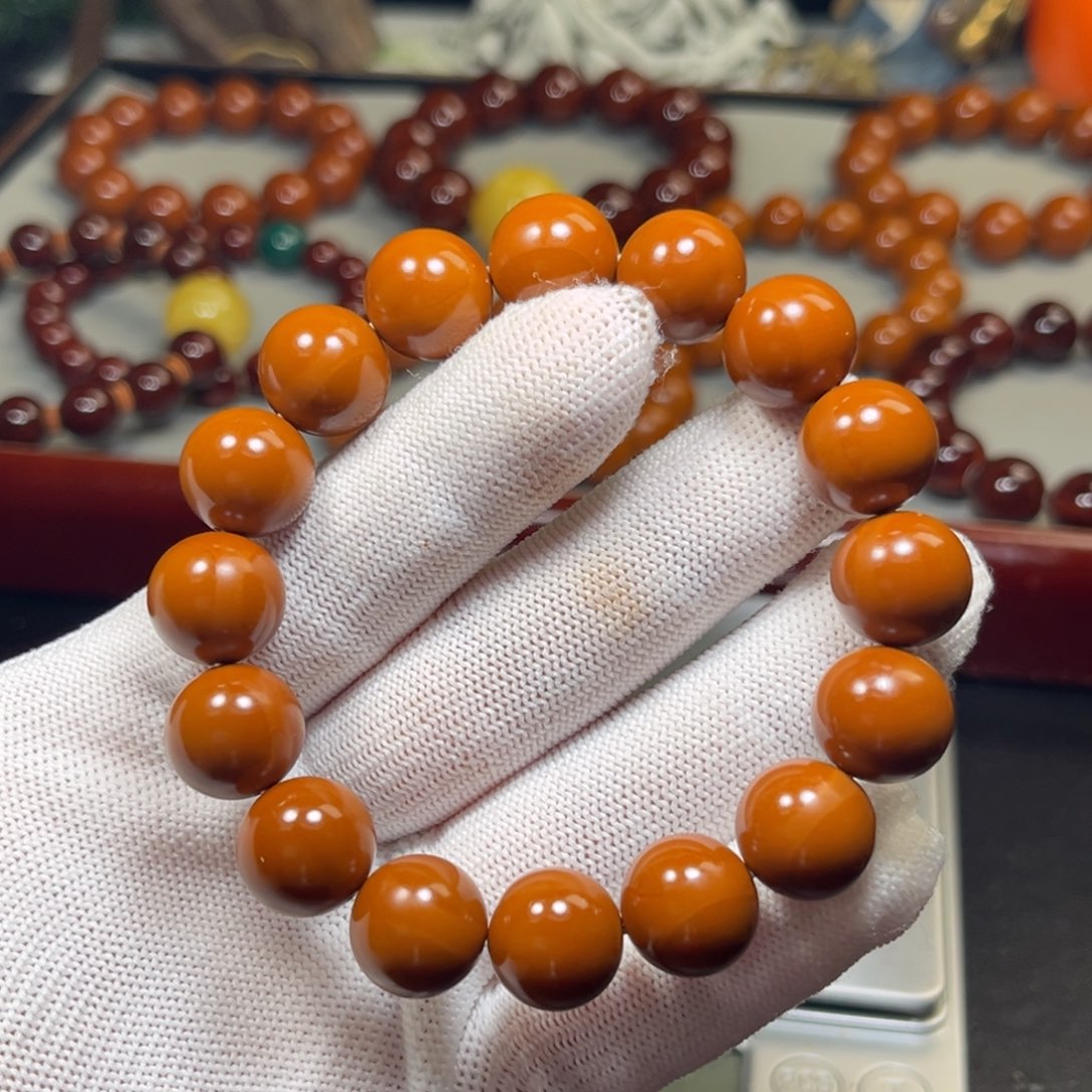 二***日橄榄核吊坠1.3+精品老树铁核 小孔