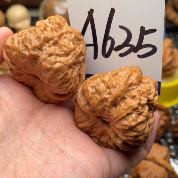 桃核把件蛤蟆头41