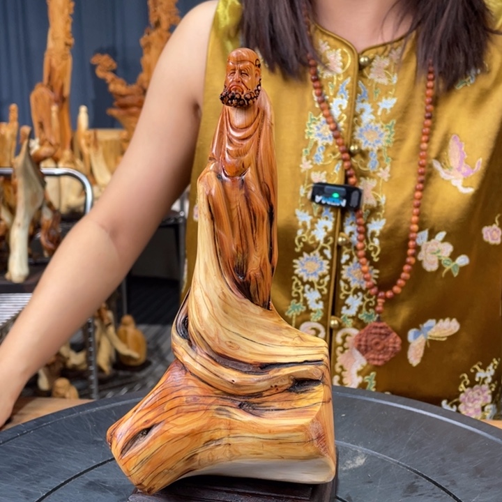 柏木（崖柏）随型摆件