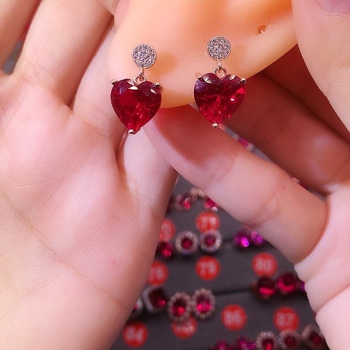 红宝石耳饰银S925镶嵌