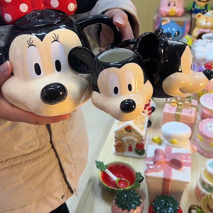 摆件陶瓷等行业的产品出口