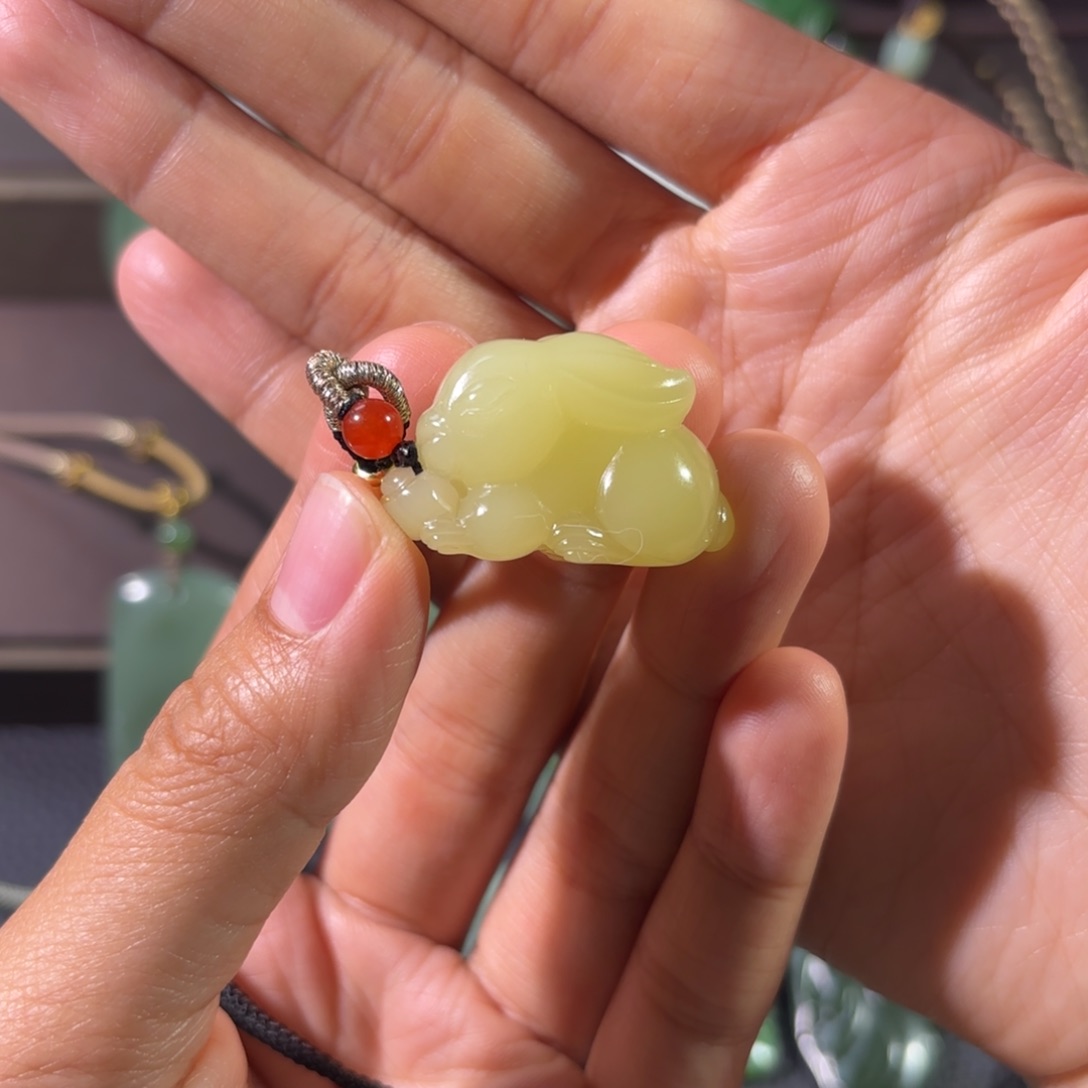 和田玉未镶嵌颈饰草*定制