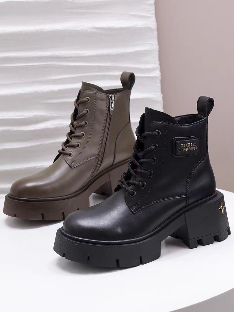 新款时尚百搭休闲秋冬粗跟短靴圆头厚底瘦瘦靴马丁靴7556-1