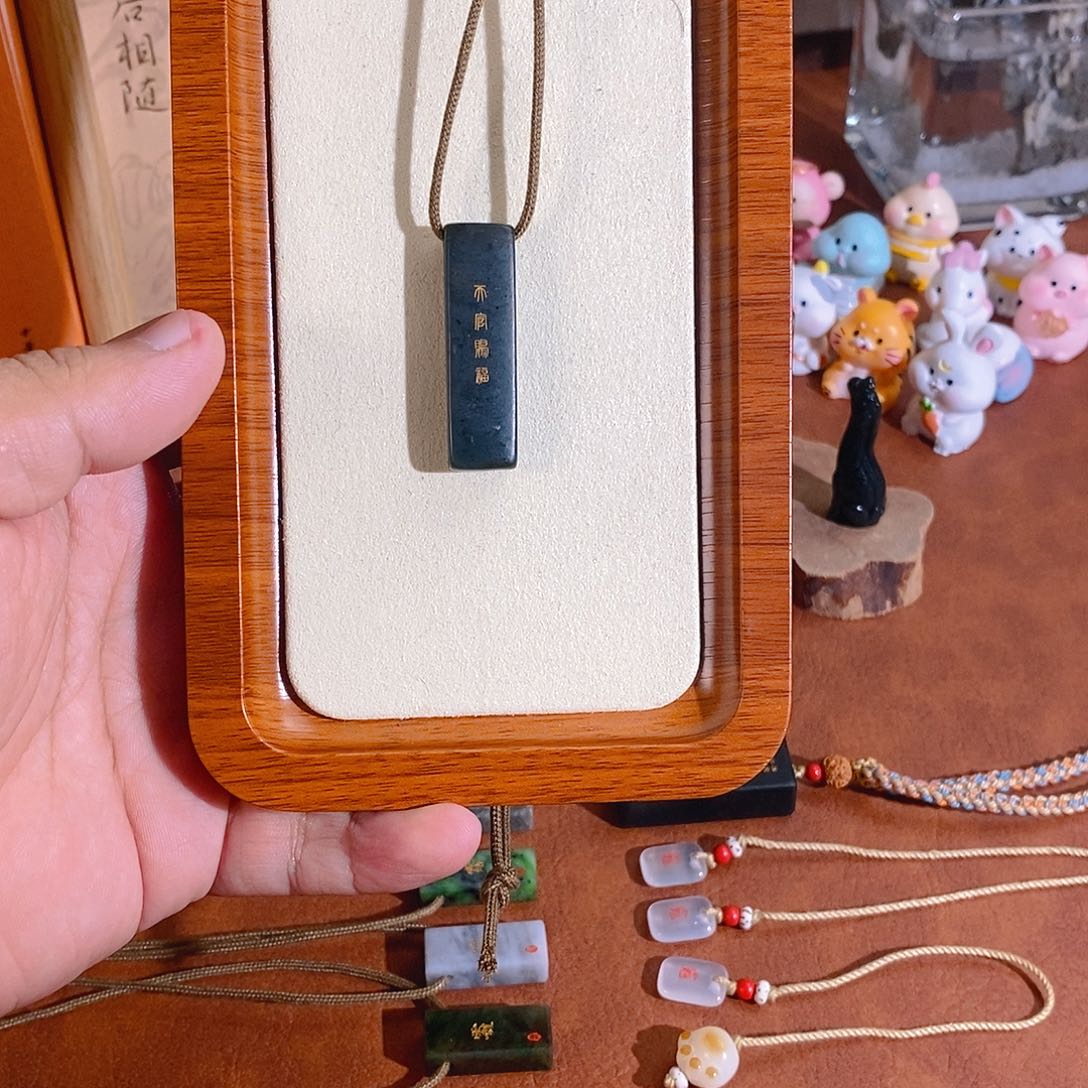 和田玉未镶嵌颈饰和田玉 184