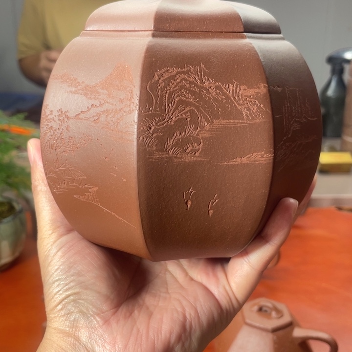 茶壶紫砂半手八方茶叶罐，清水泥