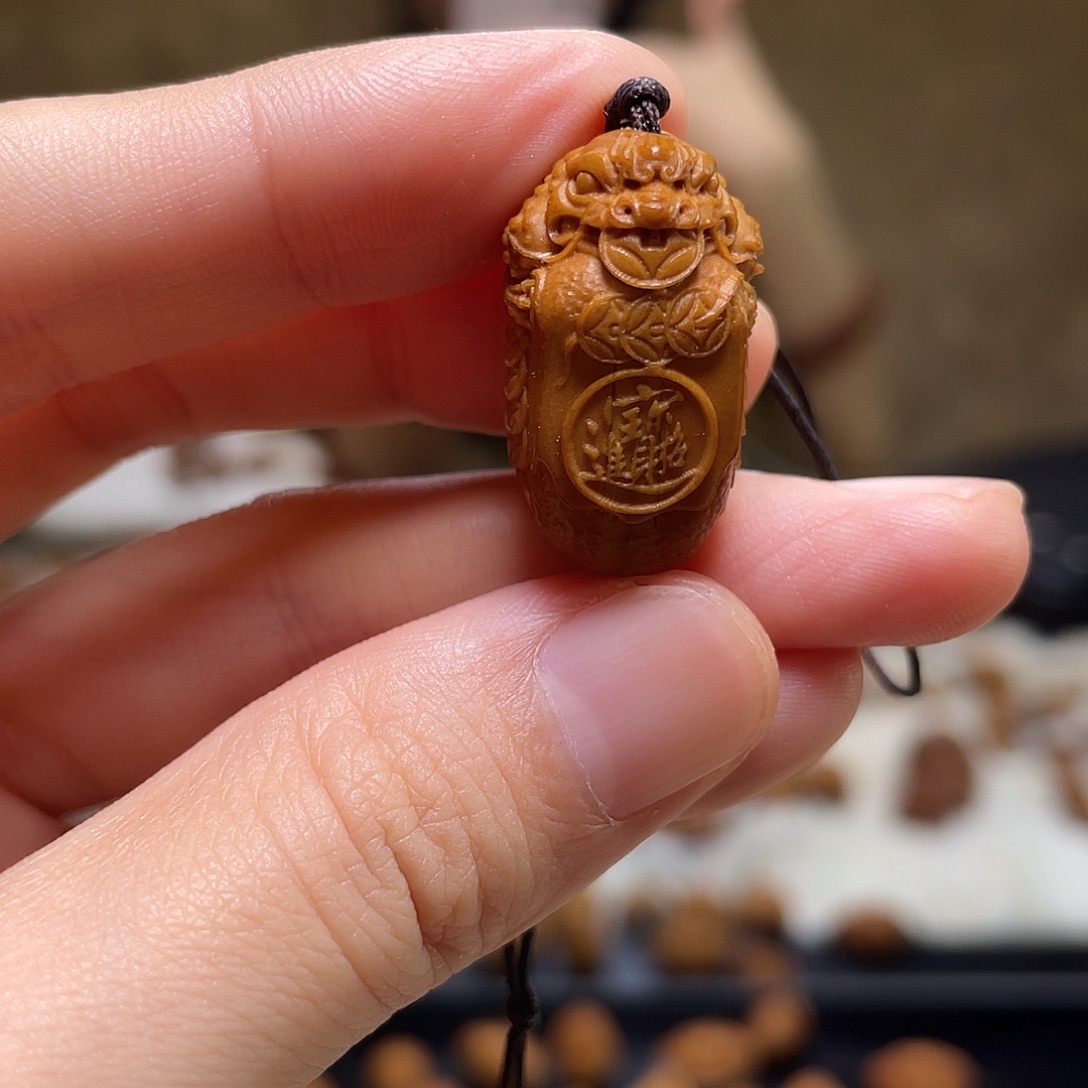 手串/手链橄榄核橄榄核 金蝉