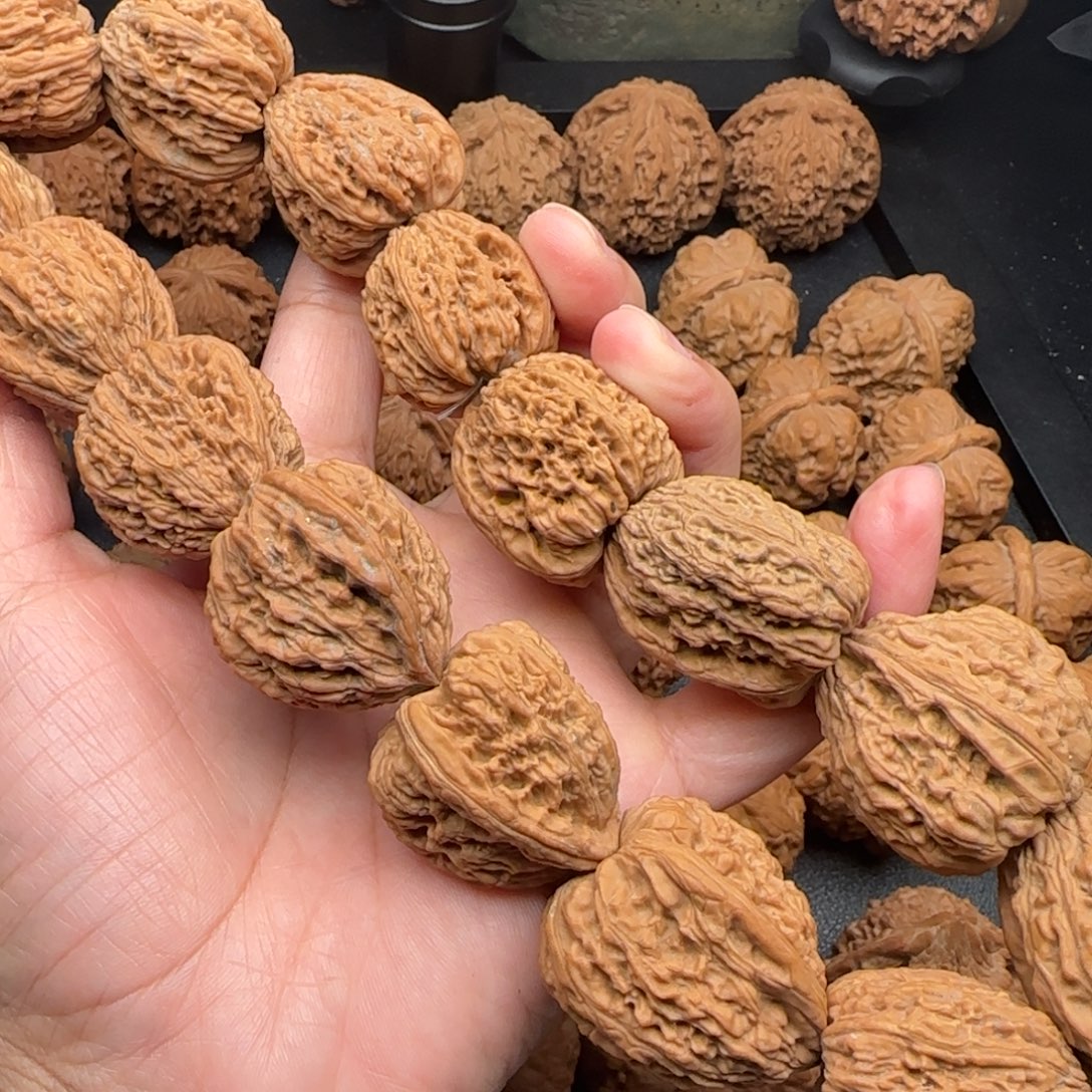 涿鹿南疆手串文玩核桃