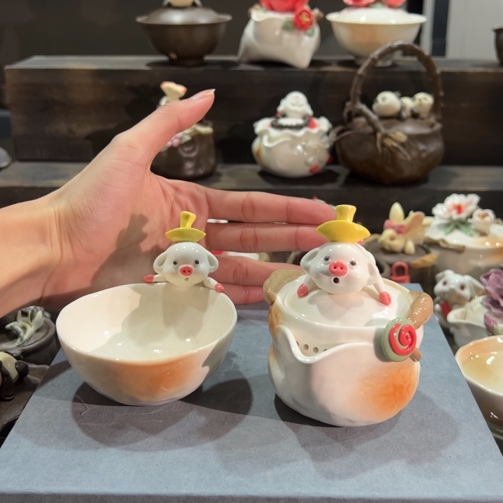 小猪宝瓶一壶一杯