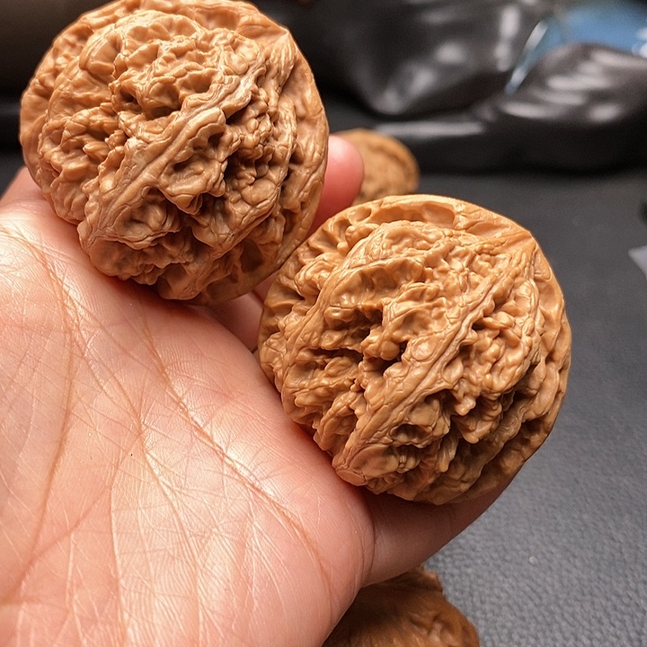 文玩核桃吊坠大粗筋46尺