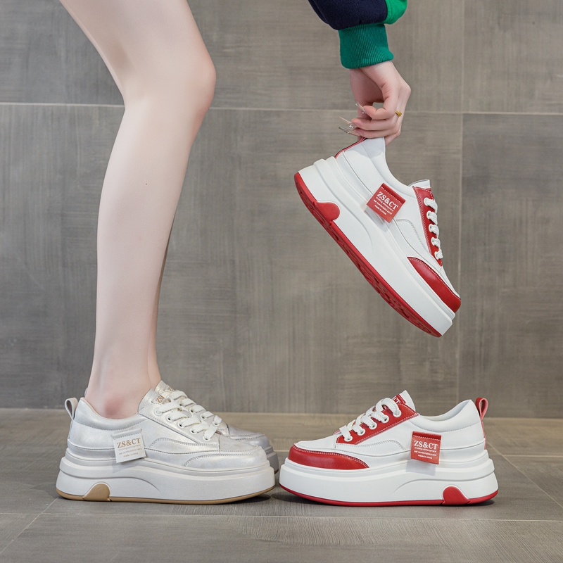 小白鞋女2025春季新款百搭时尚软底真皮休闲白色松糕厚底运动板鞋