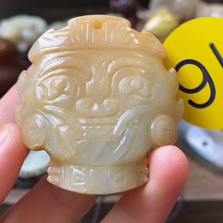 和田玉（糖玉）未镶嵌颈饰