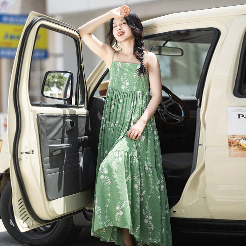 【清】2654印花吊带连衣长裙女春夏季新款露肩吊带裙雪纺蛋糕裙