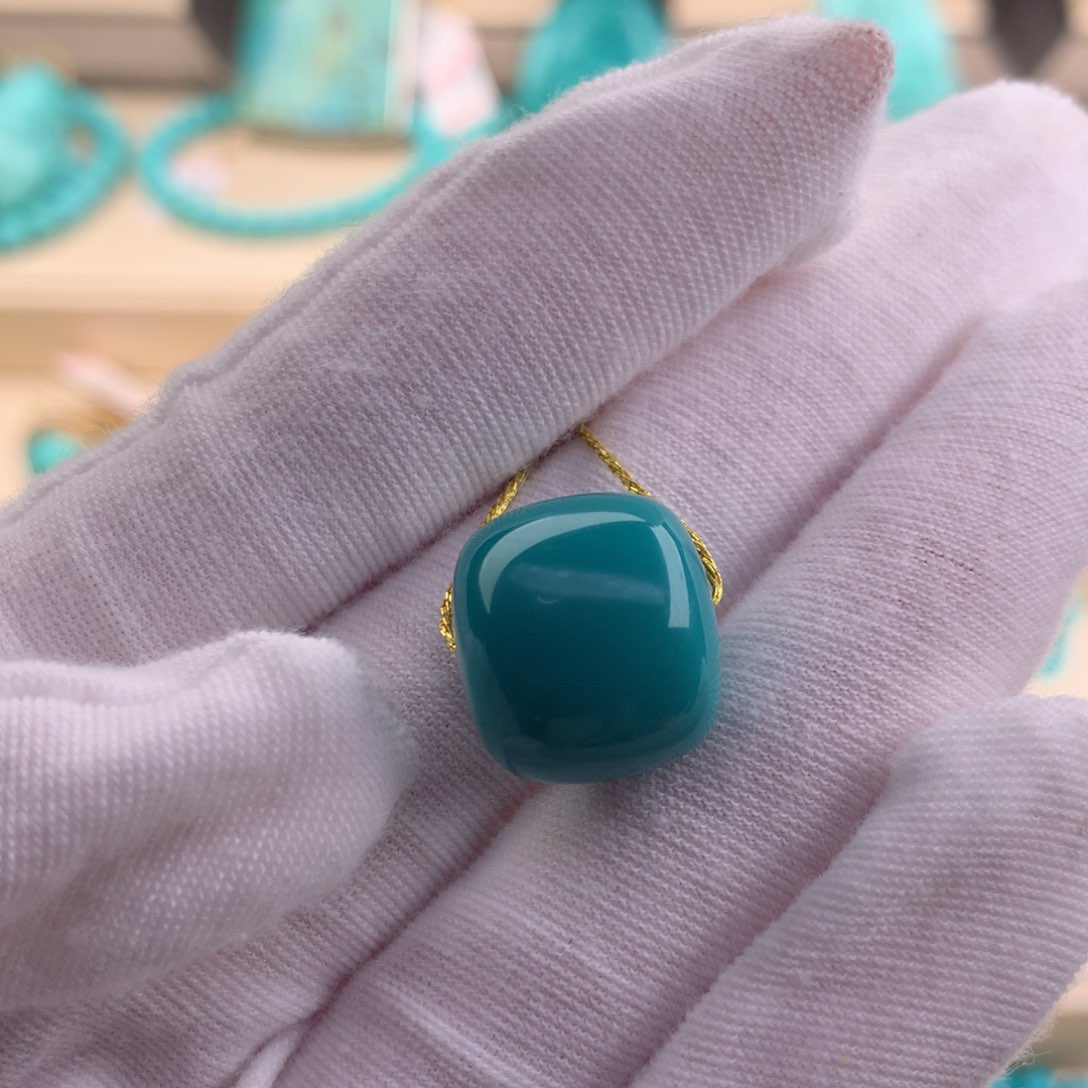 绿松石珠宝奇石未镶嵌尚*