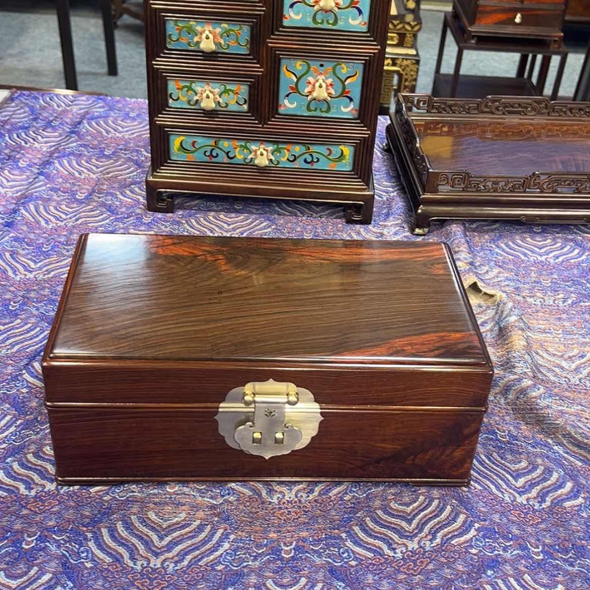 【闪购商品】红酸枝木类成套家具盒子
