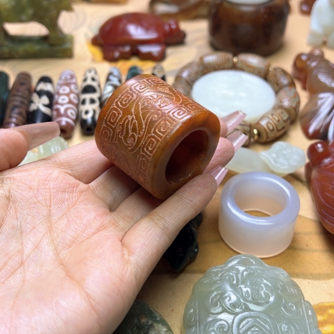 【闪购商品】蛇纹石玉颈饰未镶嵌