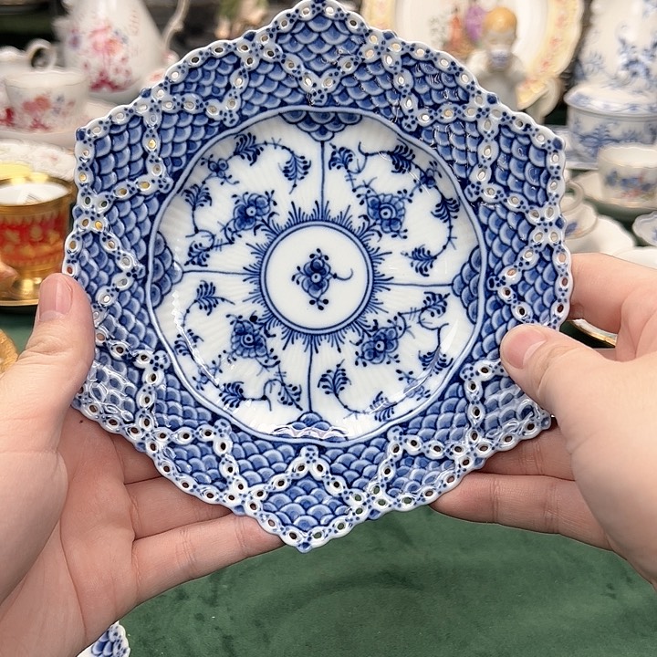 瓷片哥本哈根17.5特殊蕾丝盘二等