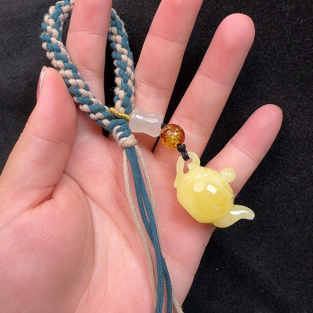 蜜蜡未镶嵌珠宝奇石