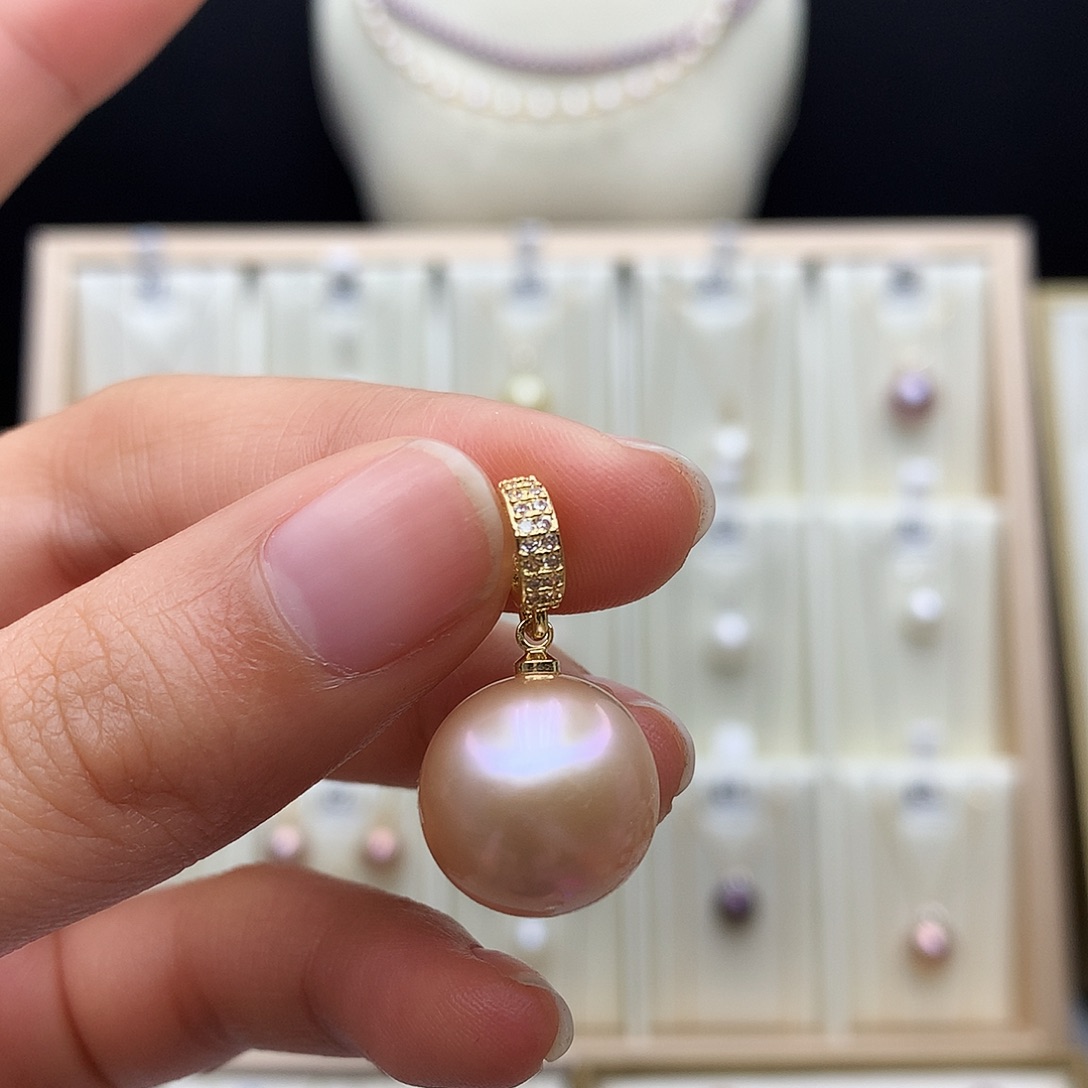 淡水珍珠合金颈饰