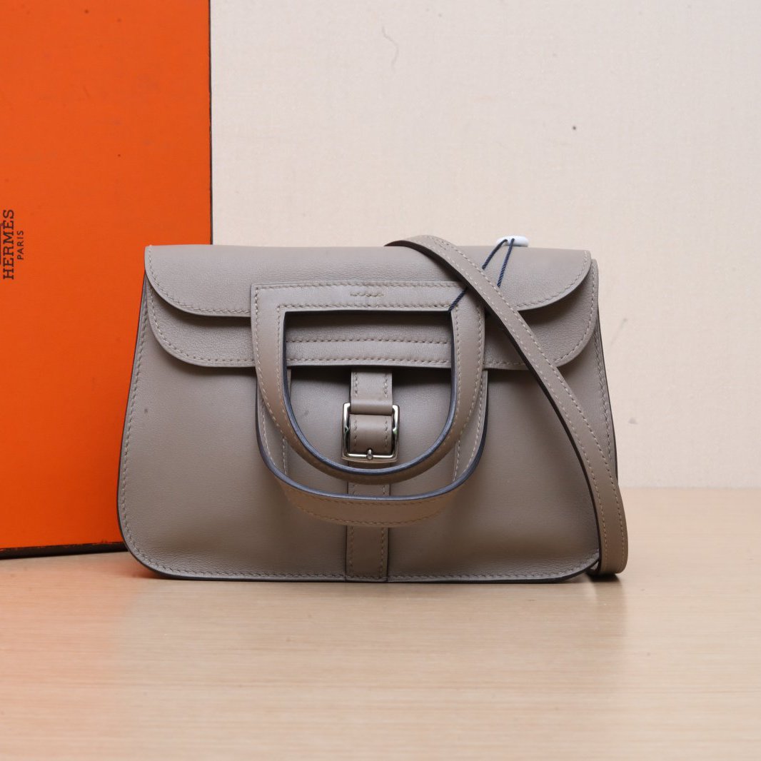 99新 Hermes/爱马仕 活动黑黑 Halzan MINI 22 大象灰 A刻 银扣