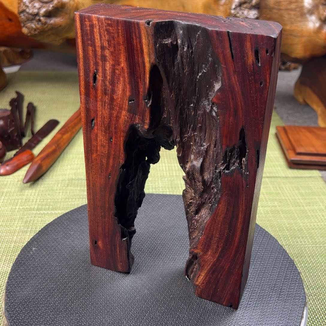 大果紫檀（缅甸花梨）水*