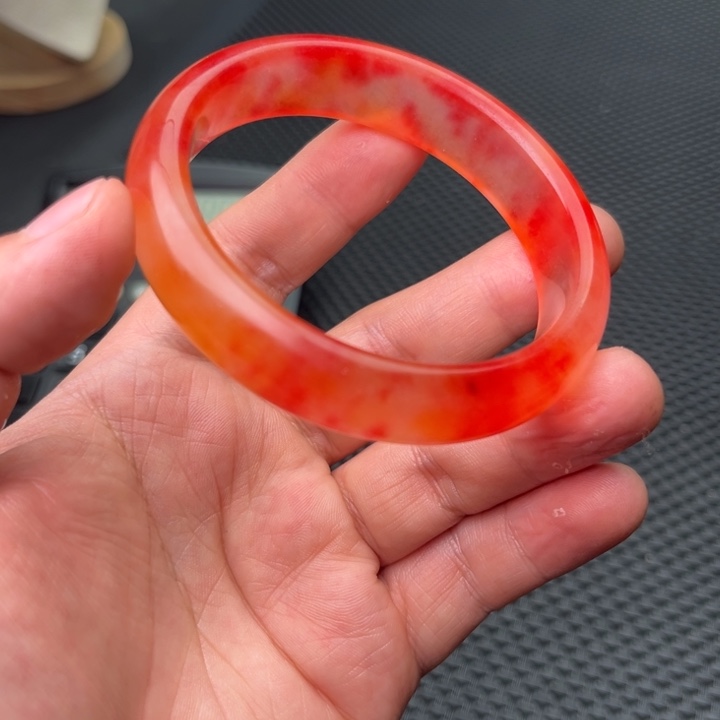 翡翠手链未镶嵌啊啊