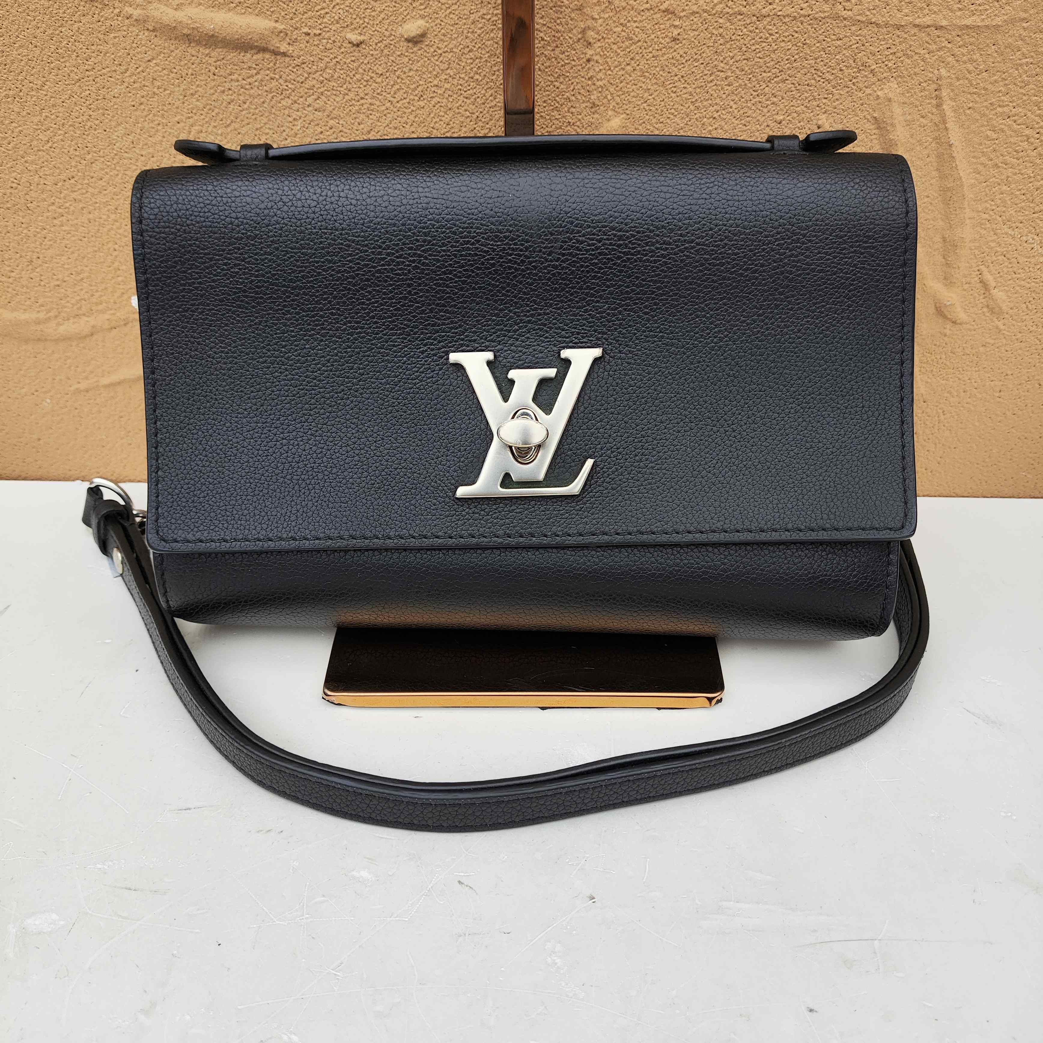 95新 LouisVuitton/路易威登  /KIKI/单肩包/18804468