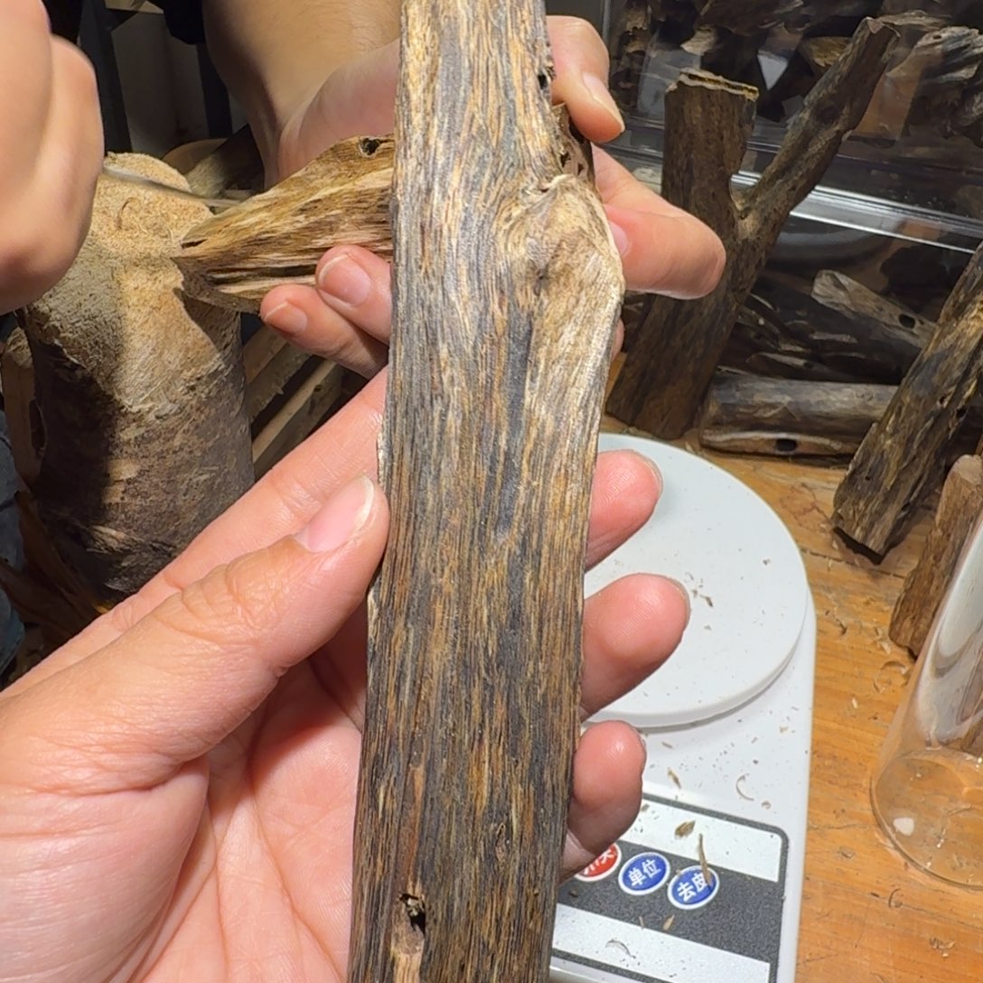 棋楠沉香白奇块料48克