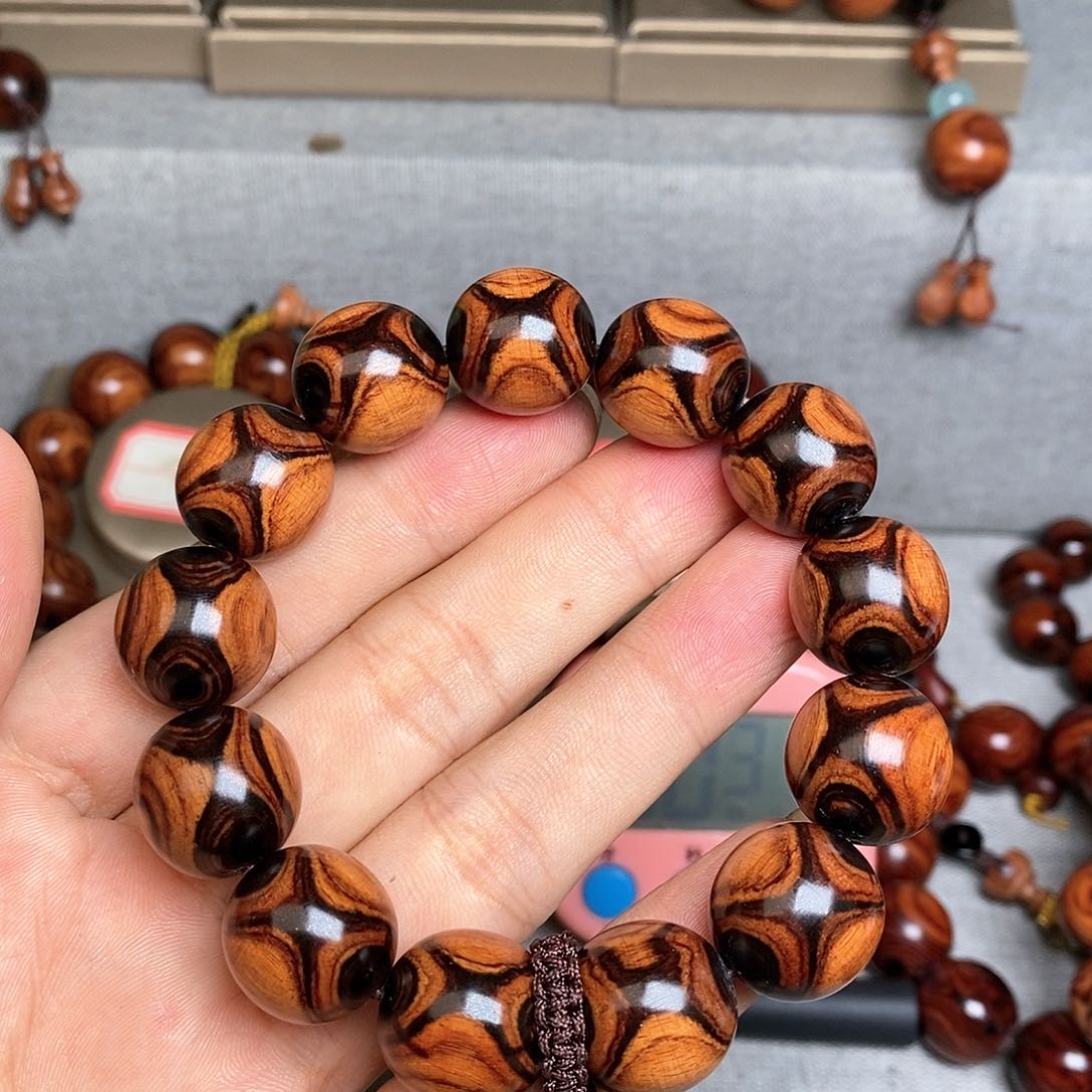 【闪购商品】黄花梨/降香黄檀蛤****牌