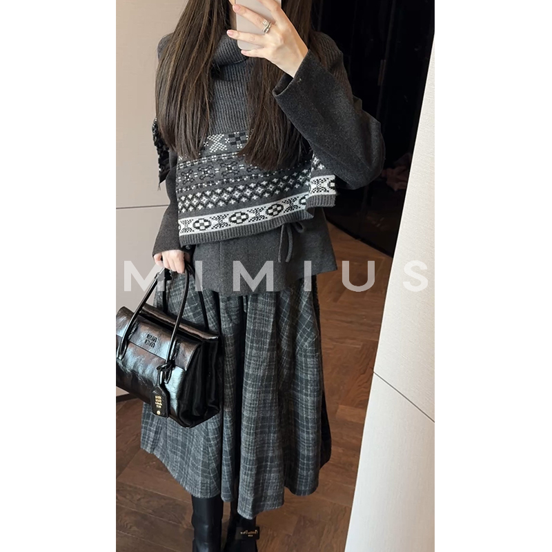【mimius】肉肉 氛围感费尔岛提花设计感披肩 WG09169
