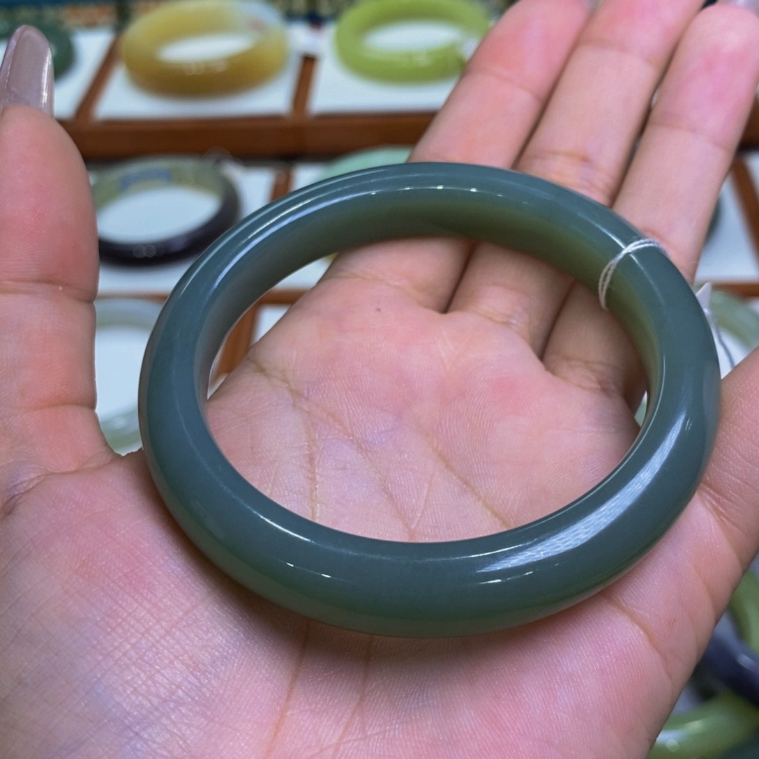 和田玉手镯未镶嵌新疆且末蓝56