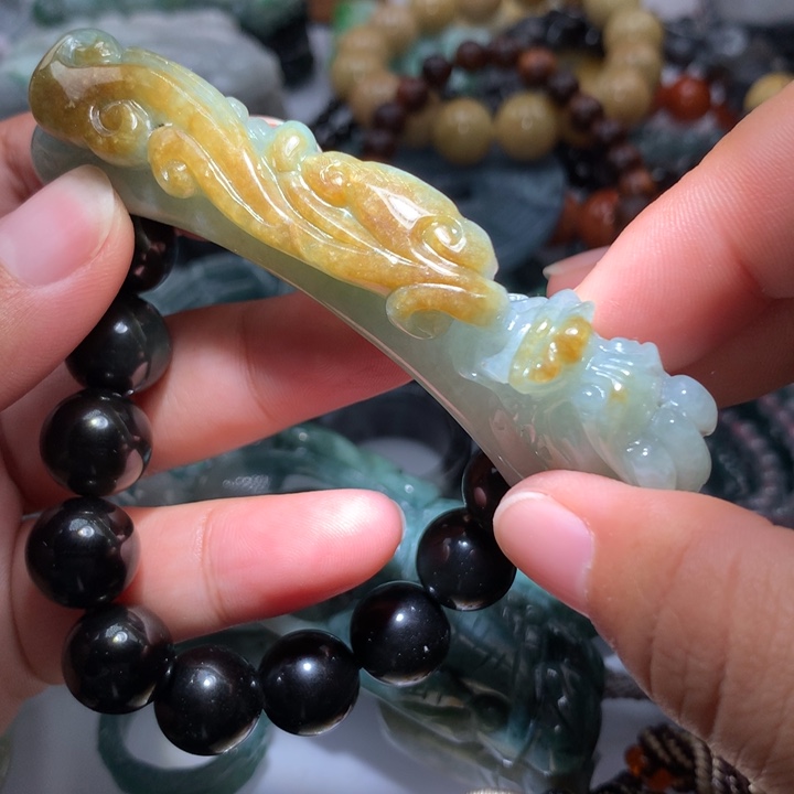 翡翠颈饰未镶嵌保真天然A货翡翠